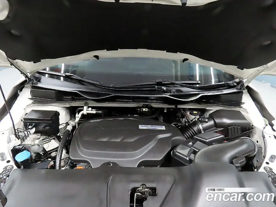 Honda Odyssey 2019 3.5 автомат (гидро), фото 6