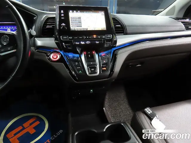 Honda Odyssey 2019 3.5 автомат (гидро), миниатюра 9
