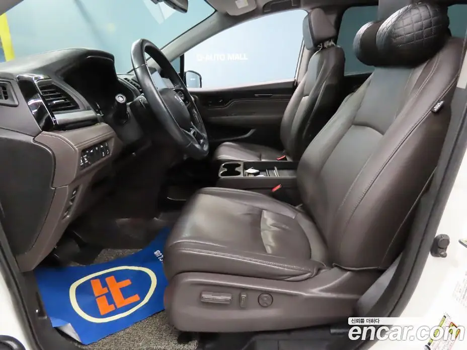 Honda Odyssey 2019 3.5 автомат (гидро), фото 10