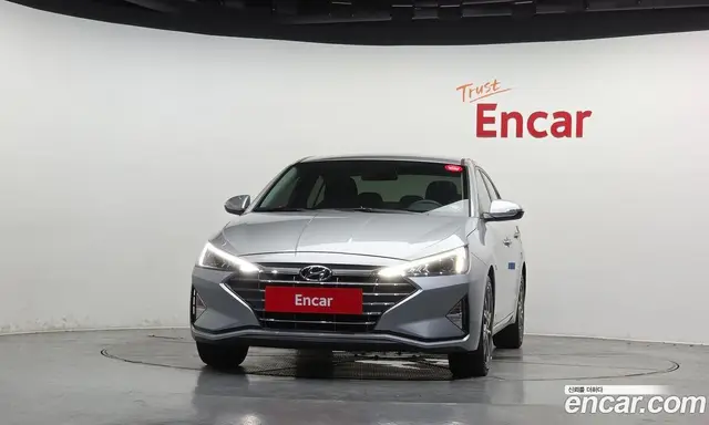 Hyundai Avante 2020 1.6 автомат (гидро), миниатюра 3