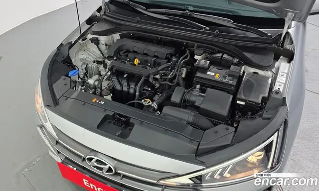 Hyundai Avante 2020 1.6 автомат (гидро), миниатюра 6