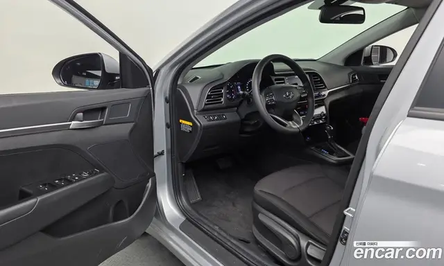 Hyundai Avante 2020 1.6 автомат (гидро), миниатюра 10