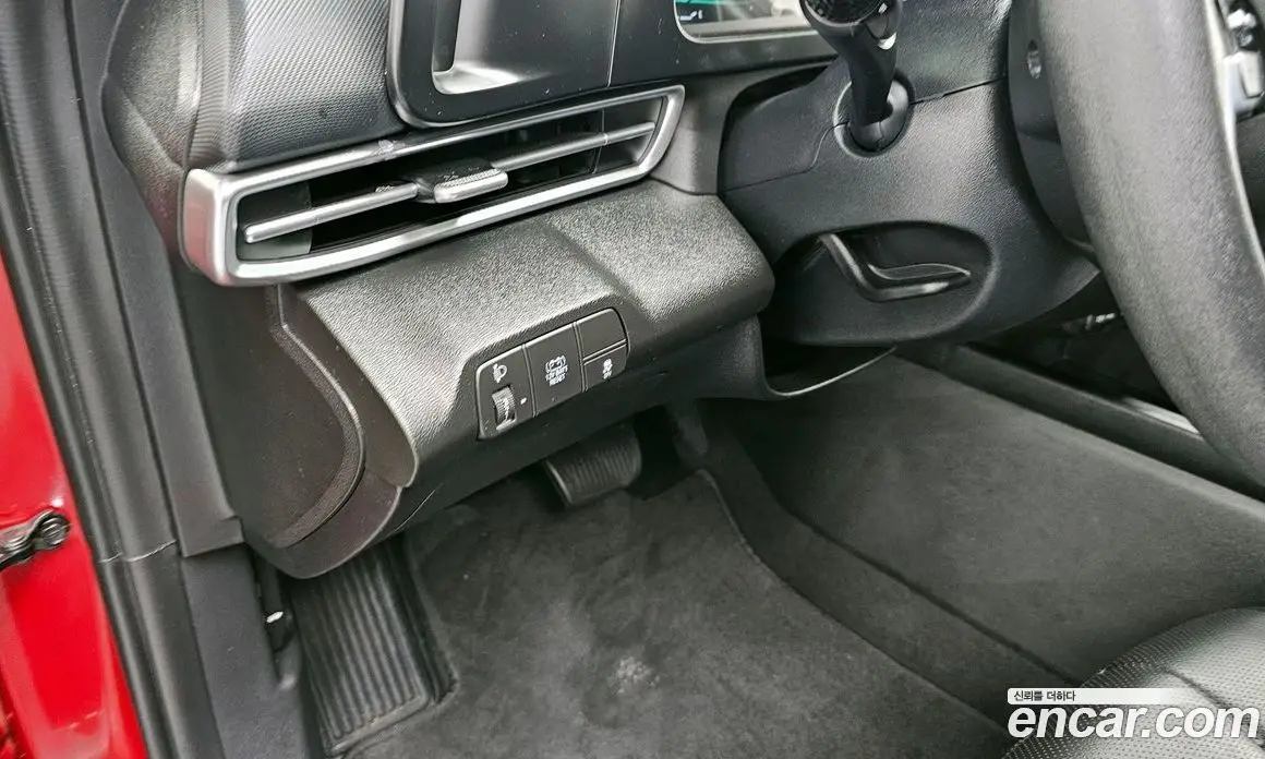 Hyundai Avante 2023 1.6 автомат (гидро), фото 16