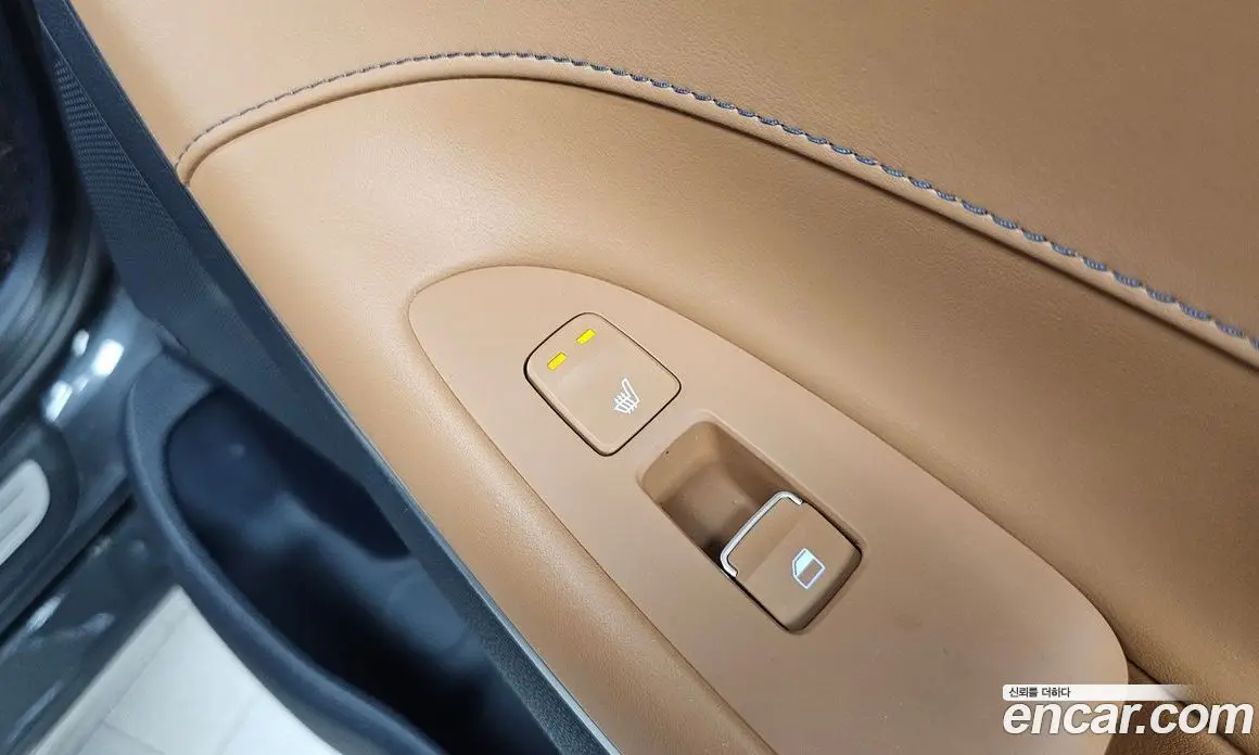 Hyundai Grandeur 2018 3.3 автомат (гидро), фото 19
