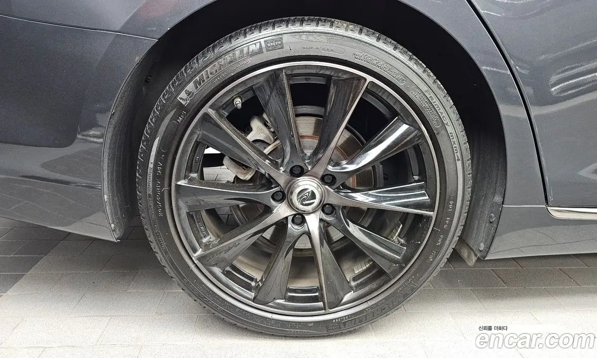 Hyundai Grandeur 2018 3.3 автомат (гидро), фото 5