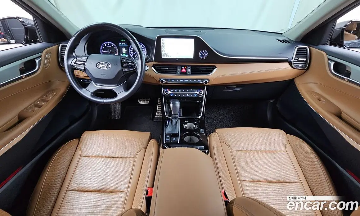 Hyundai Grandeur 2018 3.3 автомат (гидро), фото 7