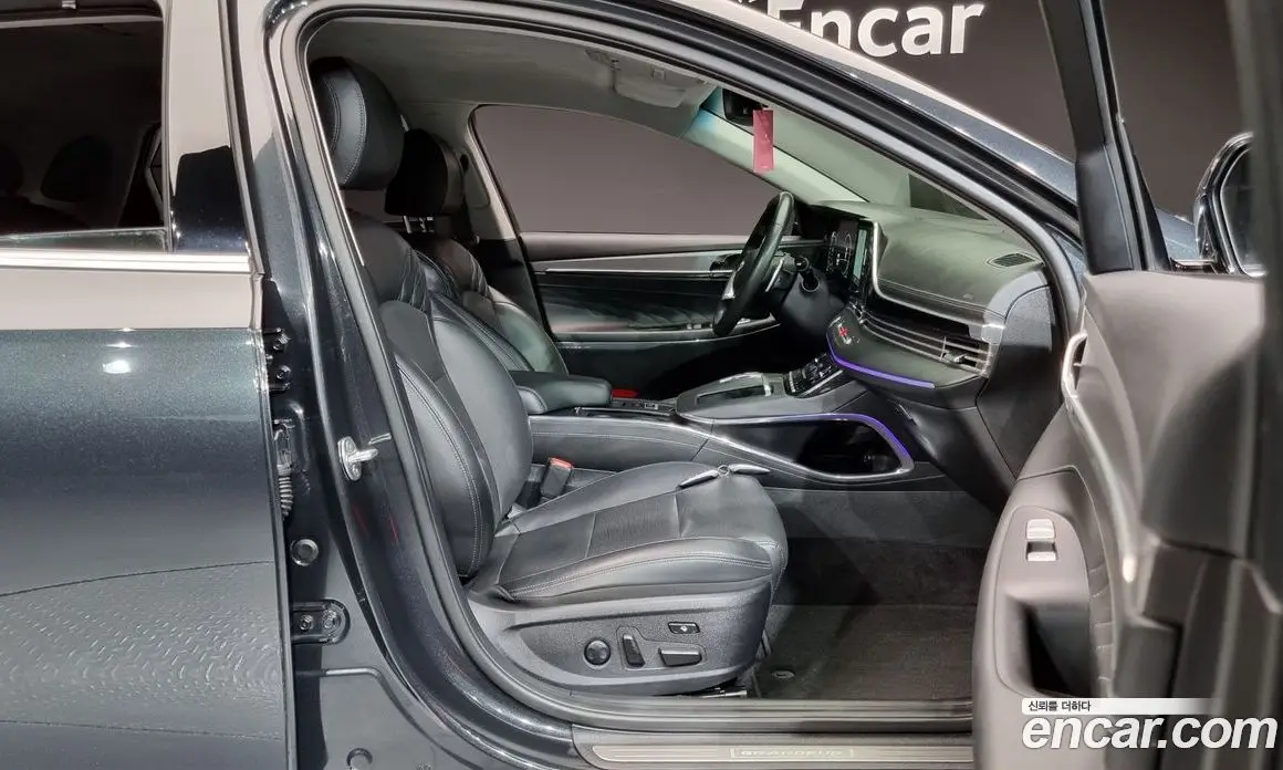 Hyundai Grandeur 2020 2.5 автомат (гидро), фото 10 Hyundai Grandeur 2020 2.5 автомат (гидро), фото 10