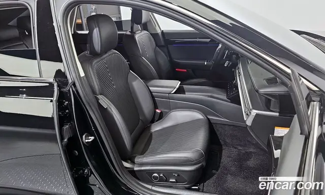 Hyundai Grandeur 2023 1.6 автомат (гидро), миниатюра 12