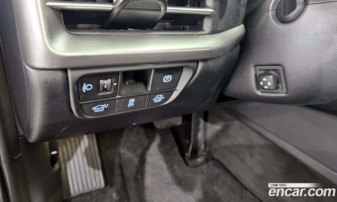 Hyundai Grandeur 2023 1.6 автомат (гидро), фото 15