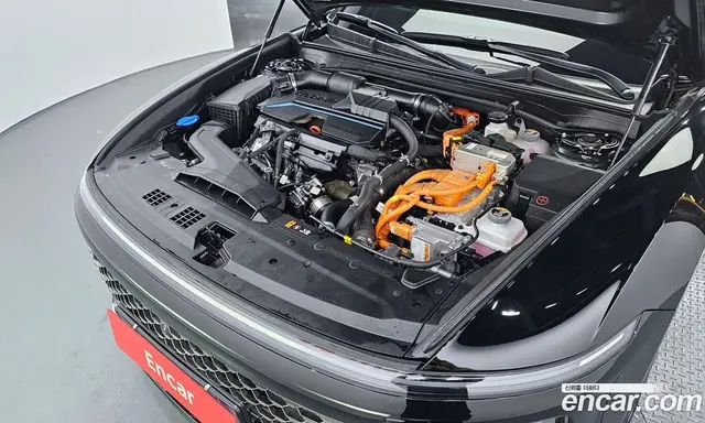 Hyundai Grandeur 2023 1.6 автомат (гидро), миниатюра 6