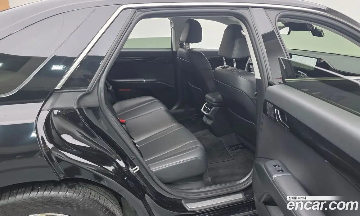 Hyundai Grandeur 2023 2.5 автомат (гидро), фото 11