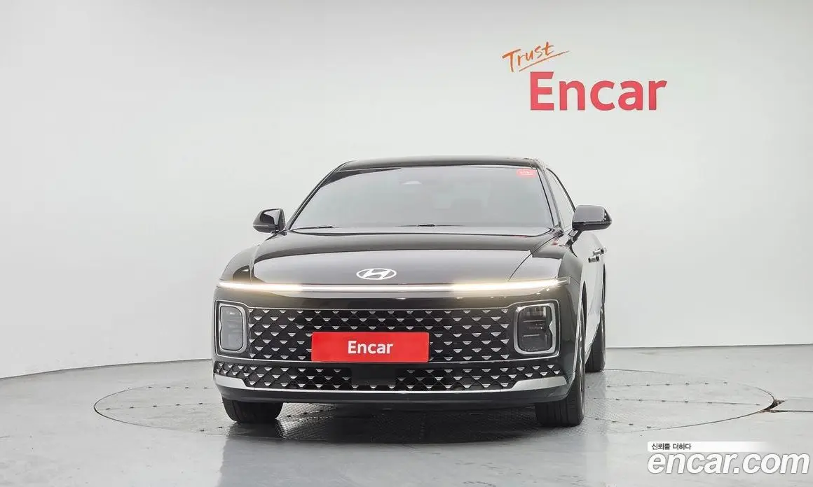 Hyundai Grandeur 2023 2.5 автомат (гидро), фото 3