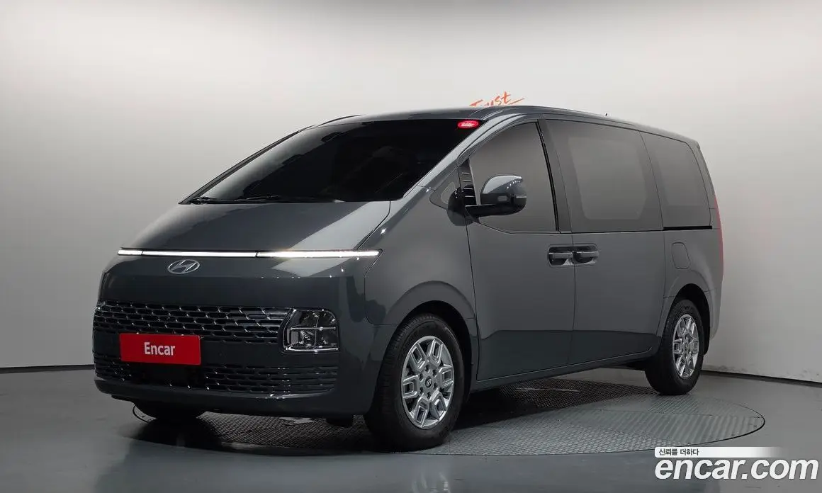 Hyundai Staria 2025 2.2 автомат (гидро), фото 1 Hyundai Staria 2025 2.2 автомат (гидро), фото 1
