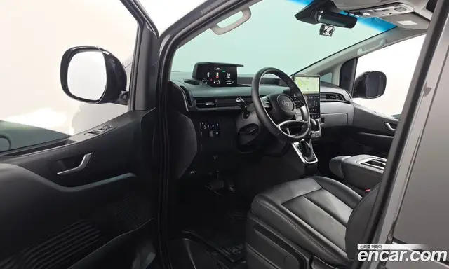 Hyundai Staria 2025 2.2 автомат (гидро), миниатюра 10 Hyundai Staria 2025 2.2 автомат (гидро), миниатюра 10