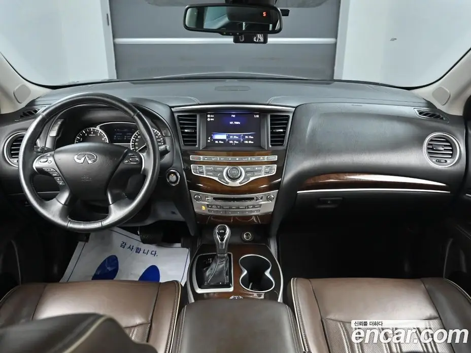 Infiniti QX60 2017 3.5 автомат (гидро), фото 7 Infiniti QX60 2017 3.5 автомат (гидро), фото 7