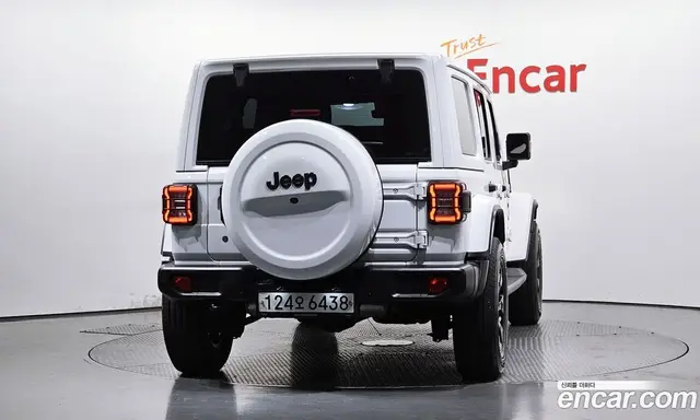 Jeep Wrangler 2019 2.0 автомат (гидро), миниатюра 4