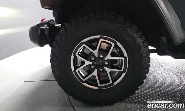 Jeep Wrangler 2024 2.0 автомат (гидро), миниатюра 5