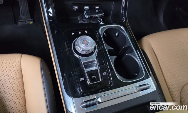 Kia Carnival 2021 2.2 автомат (гидро), миниатюра 9