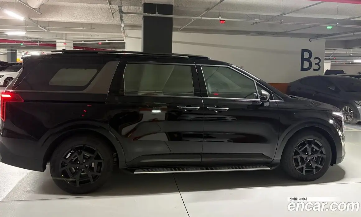Kia Carnival 2026 1.6 автомат (гидро), фото 3