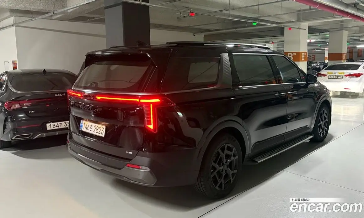 Kia Carnival 2026 1.6 автомат (гидро), фото 4