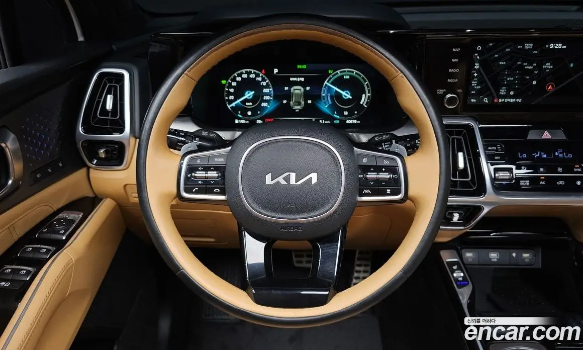 Kia Sorento 2023 1.6 автомат (гидро), фото 12