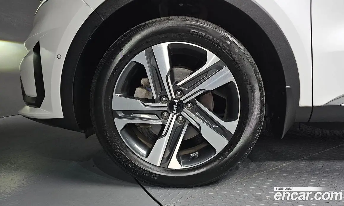 Kia Sorento 2023 1.6 автомат (гидро), фото 5