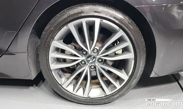 Kia Stinger 2017 2.0 автомат (гидро), миниатюра 5