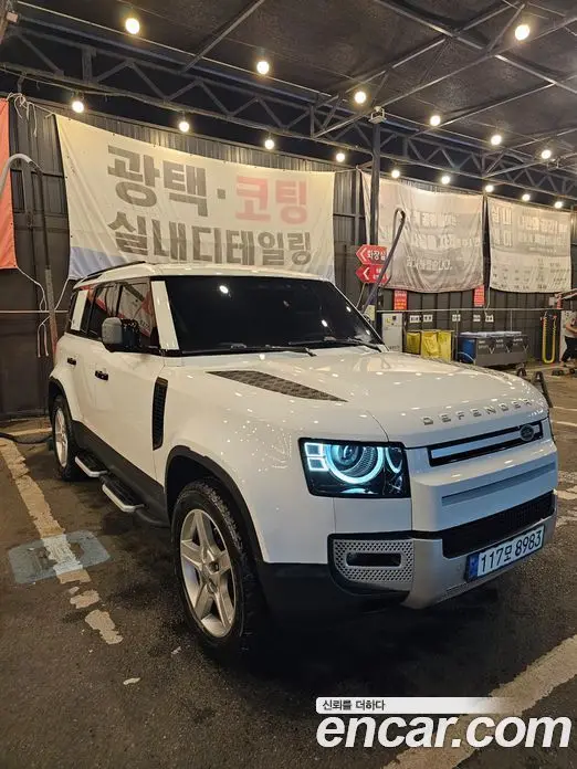 Land Rover Defender 2020 2.0 автомат (гидро), фото 5