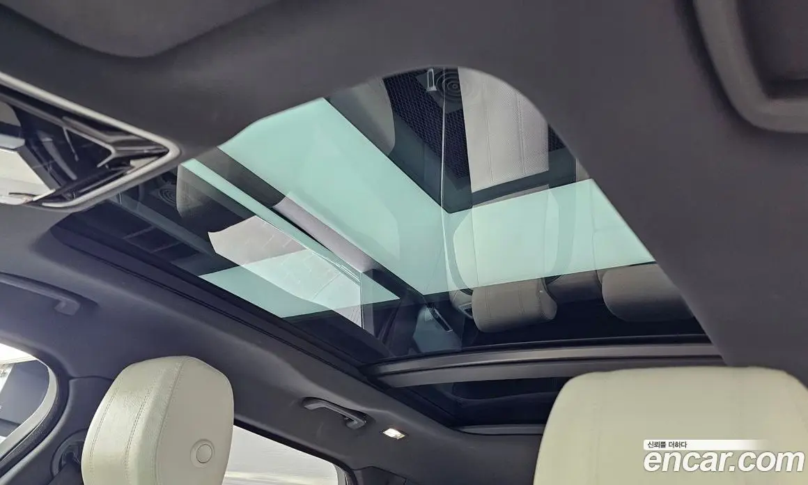 Land Rover Range Rover Velar 2019 3.0 автомат (гидро), фото 18