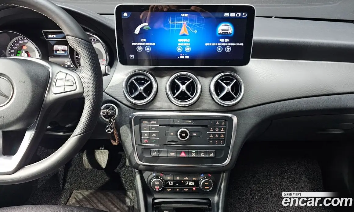 Mercedes-Benz CLA-Class 2015 2.1 автомат (гидро), фото 13 Mercedes-Benz CLA-Class 2015 2.1 автомат (гидро), фото 13