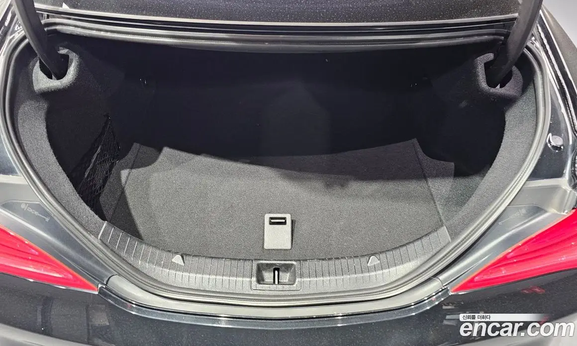 Mercedes-Benz CLA-Class 2015 2.1 автомат (гидро), фото 20 Mercedes-Benz CLA-Class 2015 2.1 автомат (гидро), фото 20