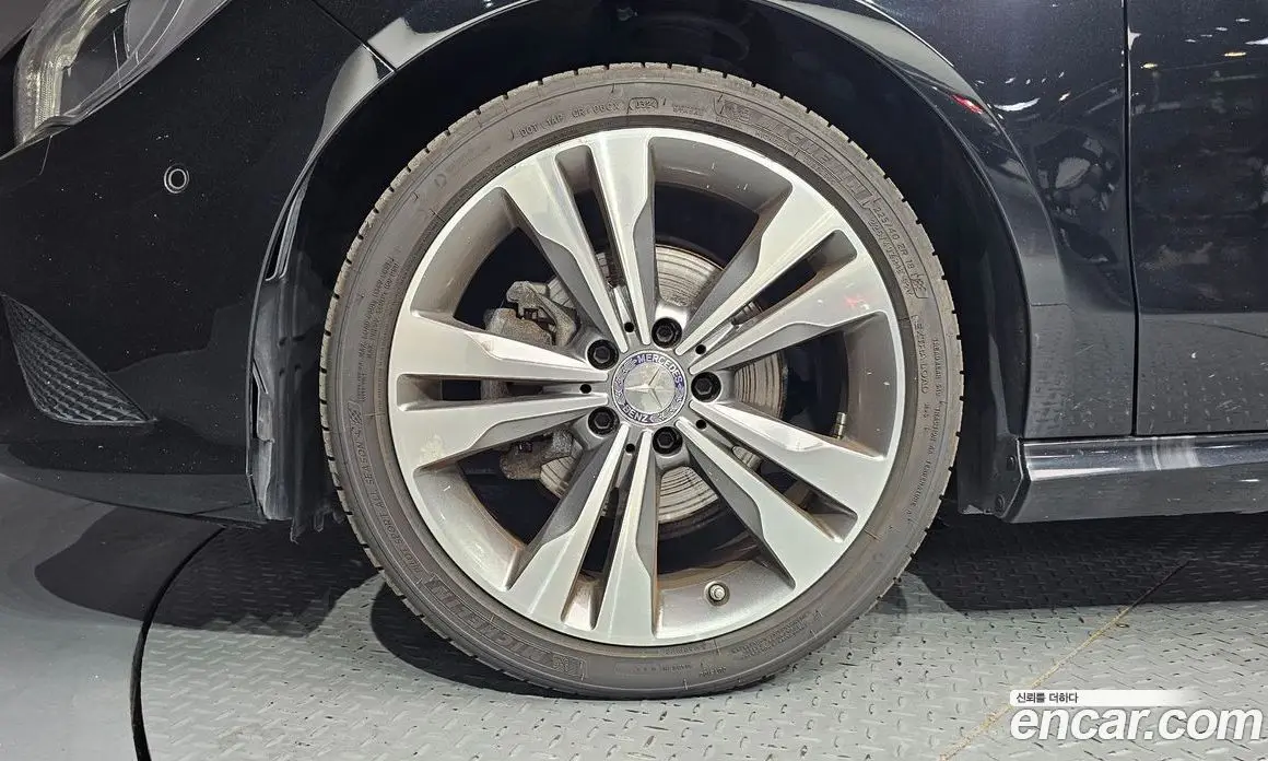 Mercedes-Benz CLA-Class 2015 2.1 автомат (гидро), фото 5 Mercedes-Benz CLA-Class 2015 2.1 автомат (гидро), фото 5