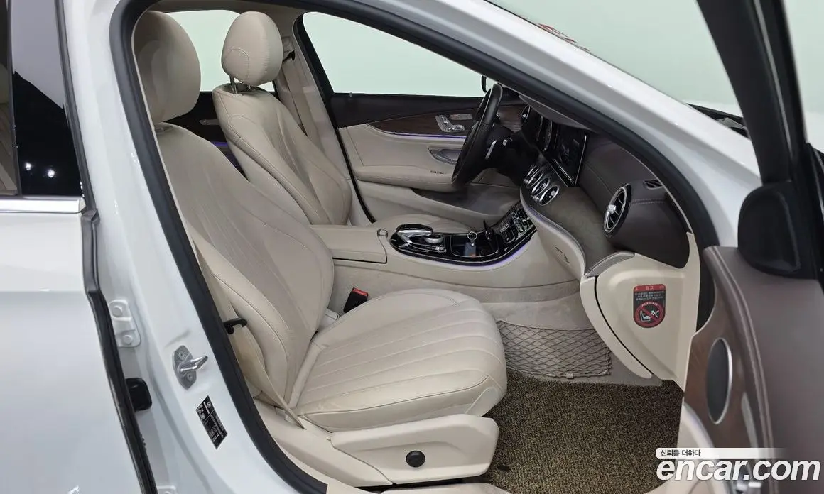 Mercedes-Benz E-Class 2016 1.9 автомат (гидро), фото 11