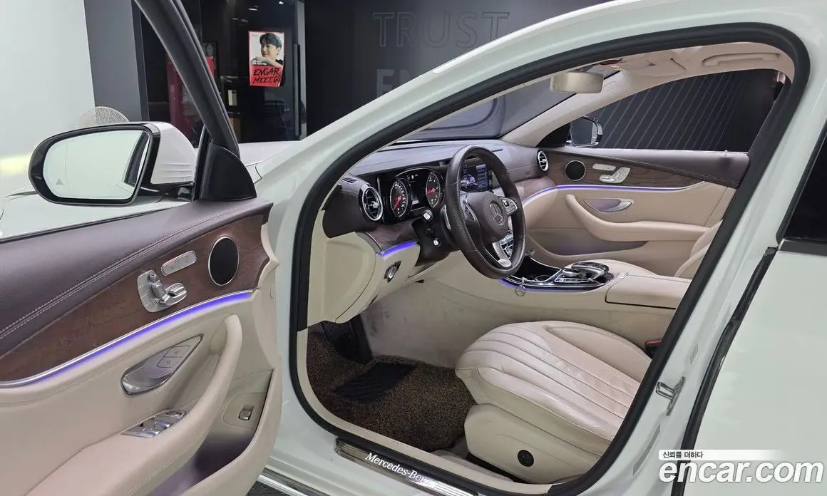 Mercedes-Benz E-Class 2016 1.9 автомат (гидро), фото 10