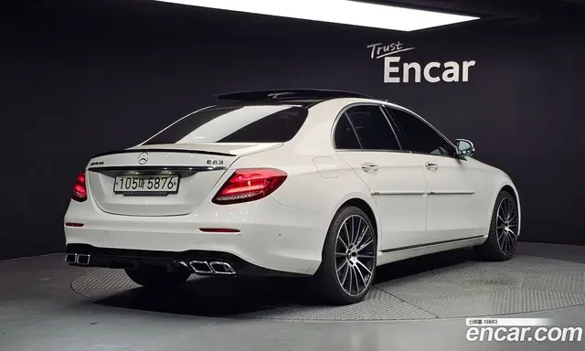 Mercedes-Benz E-Class 2017 2.0 автомат (гидро), миниатюра 2 Mercedes-Benz E-Class 2017 2.0 автомат (гидро), миниатюра 2