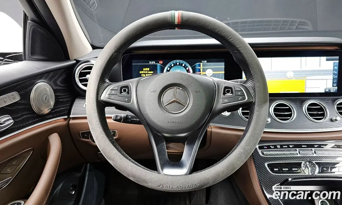 Mercedes-Benz E-Class 2017 2.0 автомат (гидро), фото 12 Mercedes-Benz E-Class 2017 2.0 автомат (гидро), фото 12