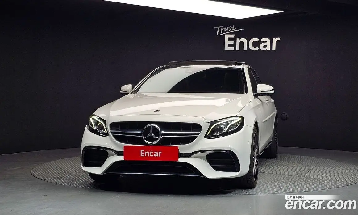 Mercedes-Benz E-Class 2017 2.0 автомат (гидро), фото 3 Mercedes-Benz E-Class 2017 2.0 автомат (гидро), фото 3
