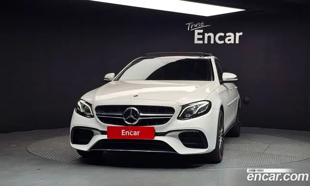 Mercedes-Benz E-Class 2017 2.0 автомат (гидро), миниатюра 3 Mercedes-Benz E-Class 2017 2.0 автомат (гидро), миниатюра 3