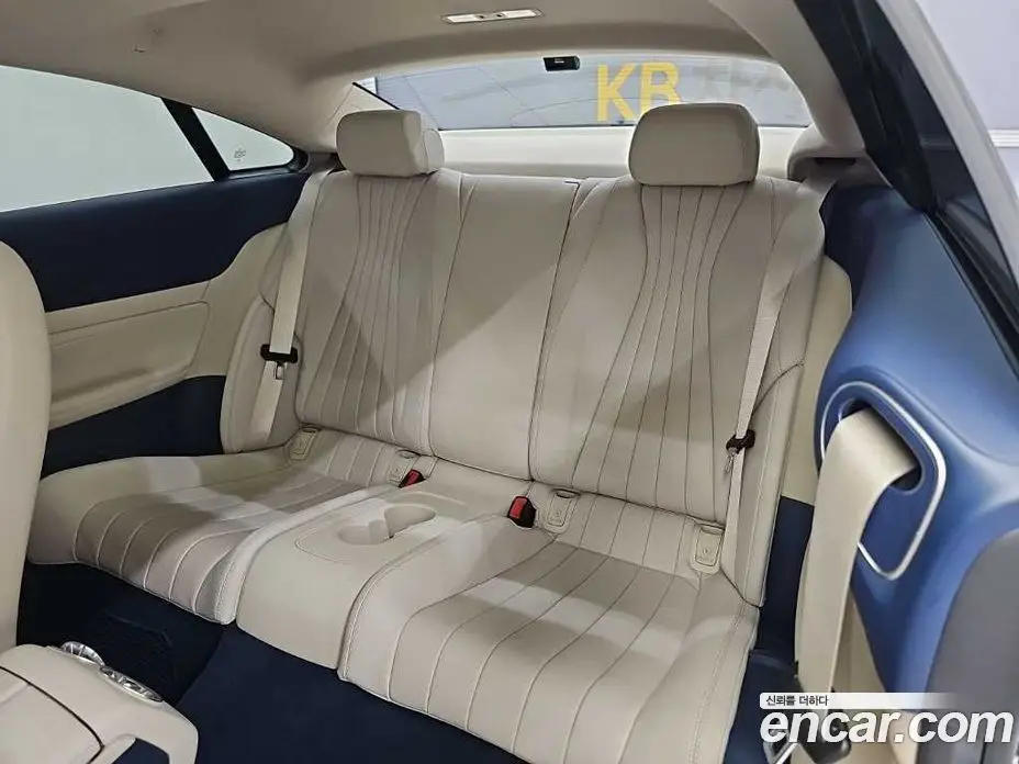 Mercedes-Benz E-Class 2019 1.9 автомат (гидро), фото 13 Mercedes-Benz E-Class 2019 1.9 автомат (гидро), фото 13