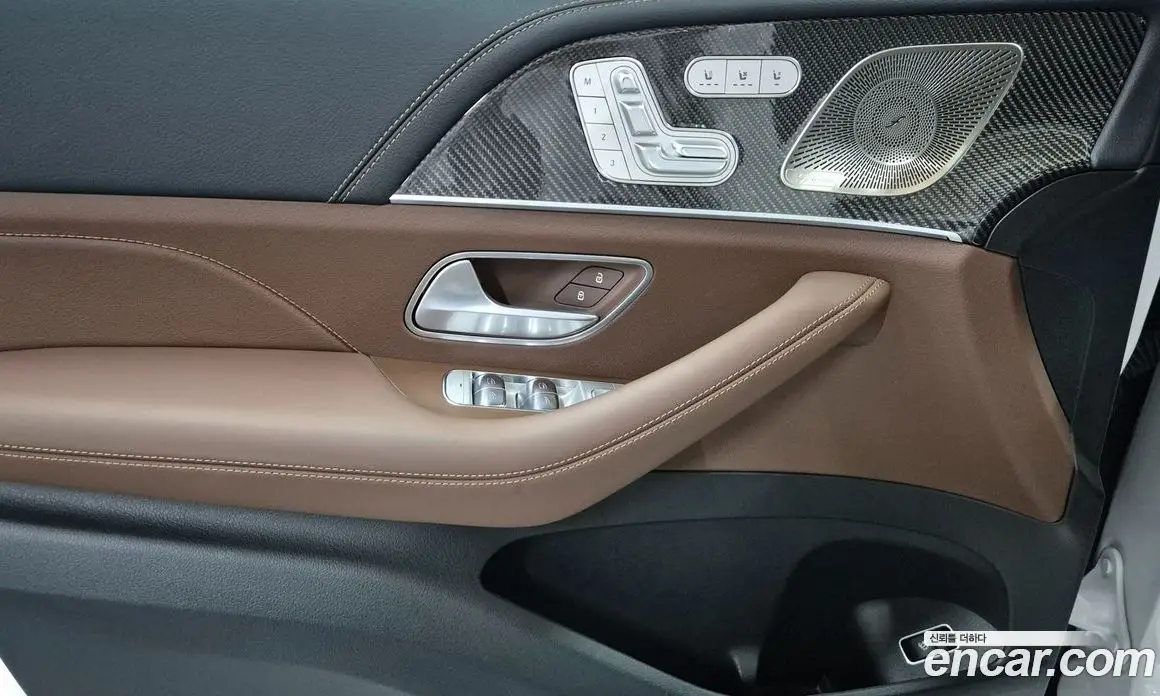 Mercedes-Benz GLE-Class 2025 3.0 автомат (гидро), фото 11 Mercedes-Benz GLE-Class 2025 3.0 автомат (гидро), фото 11