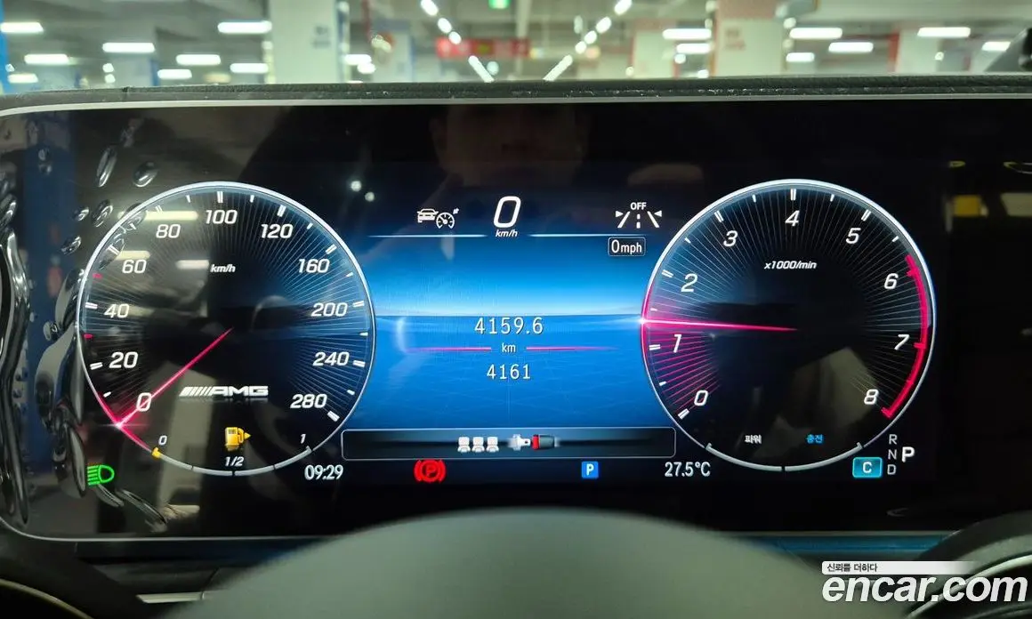 Mercedes-Benz GLE-Class 2025 3.0 автомат (гидро), фото 16 Mercedes-Benz GLE-Class 2025 3.0 автомат (гидро), фото 16