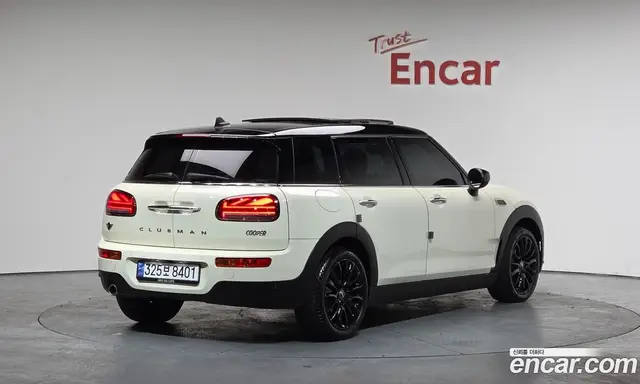 Mini Clubman, 2021, 24 919 км