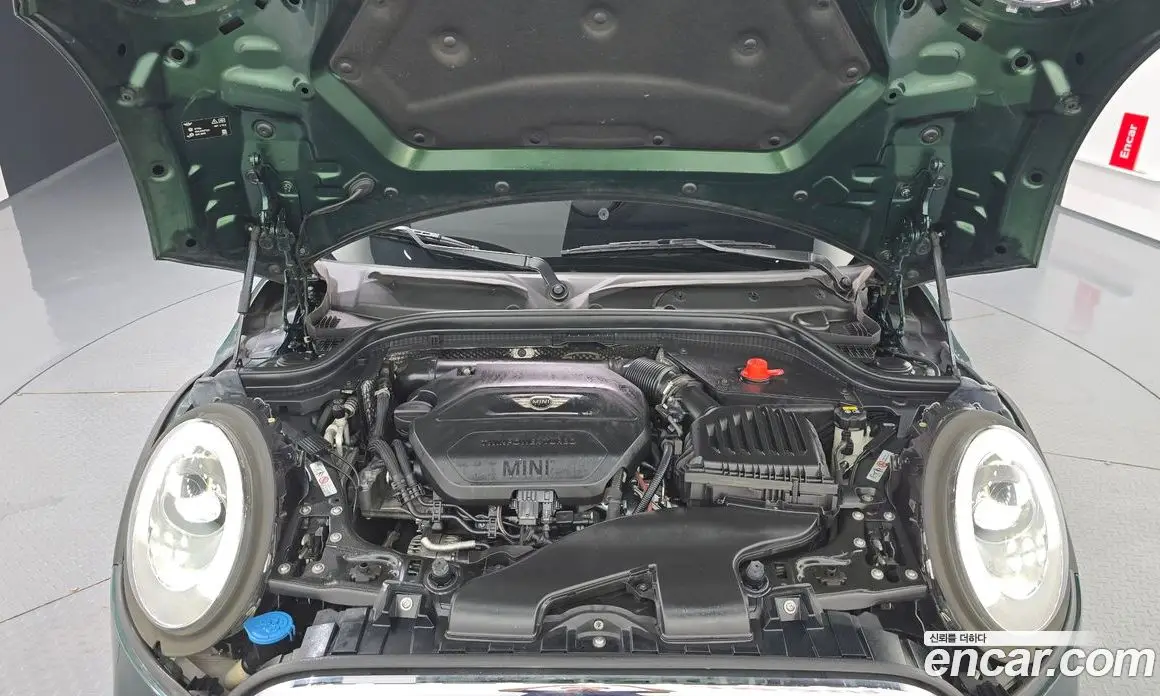 Mini Cooper 2017 1.5 автомат (гидро), фото 6 Mini Cooper 2017 1.5 автомат (гидро), фото 6