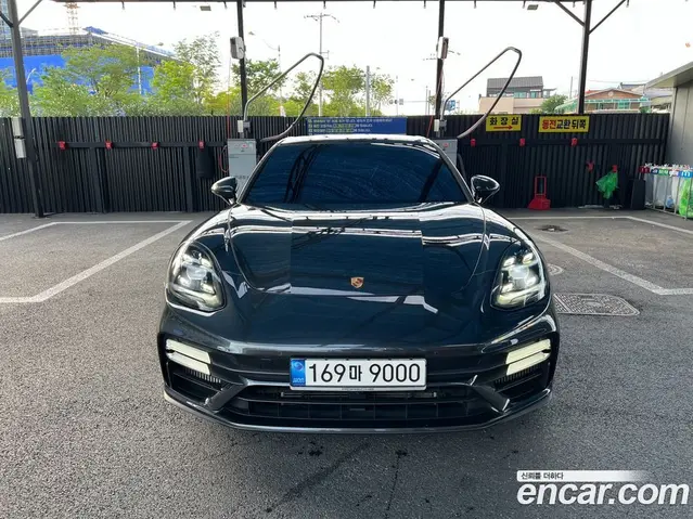 Porsche Panamera 2021 2.9 автомат (гидро), миниатюра 3