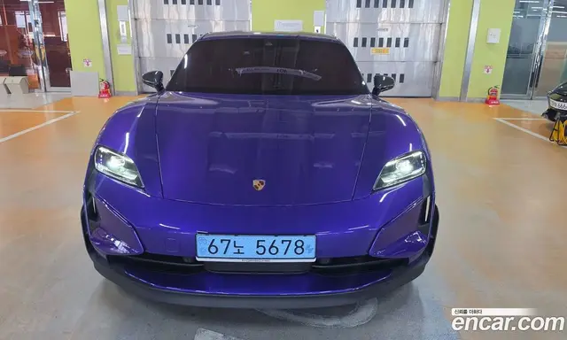 Porsche Taycan 2025 автомат (гидро), миниатюра 3 Porsche Taycan 2025 автомат (гидро), миниатюра 3