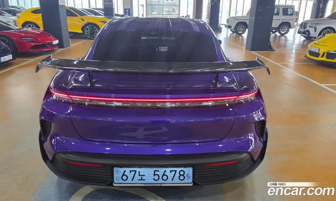 Porsche Taycan 2025 автомат (гидро), фото 4 Porsche Taycan 2025 автомат (гидро), фото 4