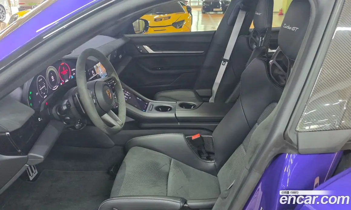 Porsche Taycan 2025 автомат (гидро), фото 7 Porsche Taycan 2025 автомат (гидро), фото 7