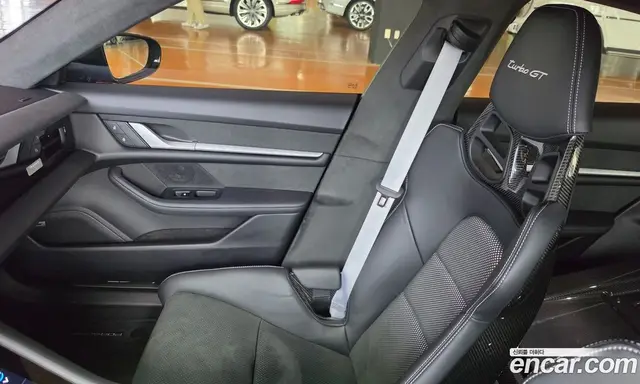 Porsche Taycan 2025 автомат (гидро), миниатюра 8 Porsche Taycan 2025 автомат (гидро), миниатюра 8
