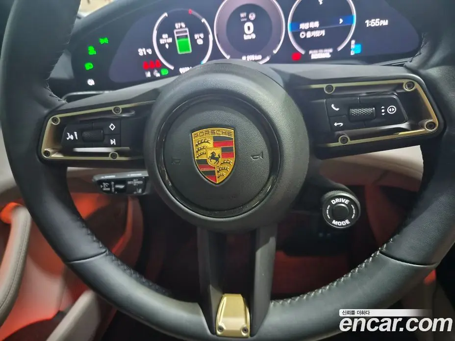 Porsche Taycan 2025 0.8 автомат (гидро), фото 15 Porsche Taycan 2025 0.8 автомат (гидро), фото 15