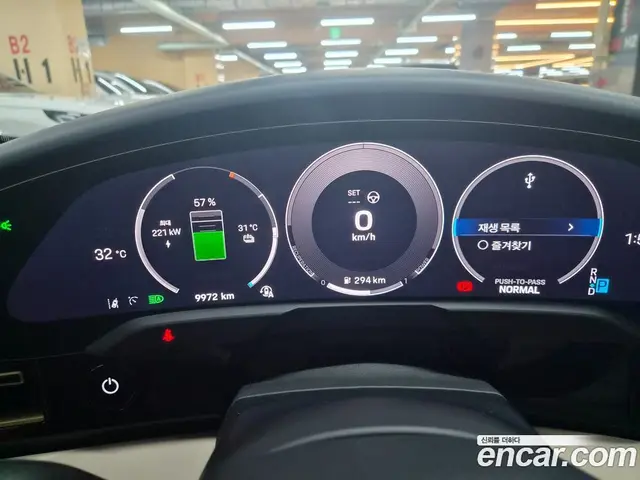 Porsche Taycan 2025 0.8 автомат (гидро), миниатюра 8 Porsche Taycan 2025 0.8 автомат (гидро), миниатюра 8